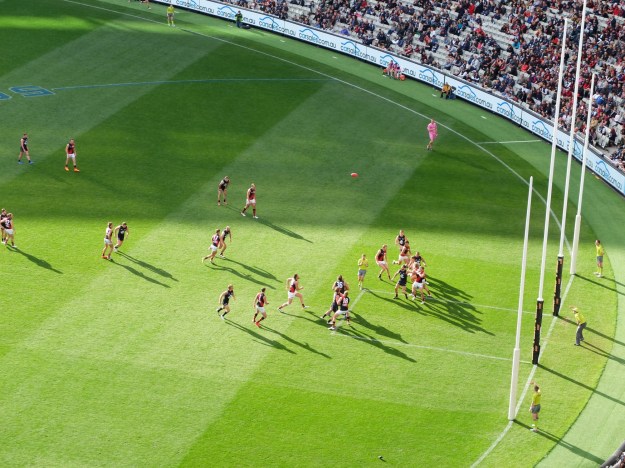 The Bombers on top (sorry Peter Rundle for the bad memories!)